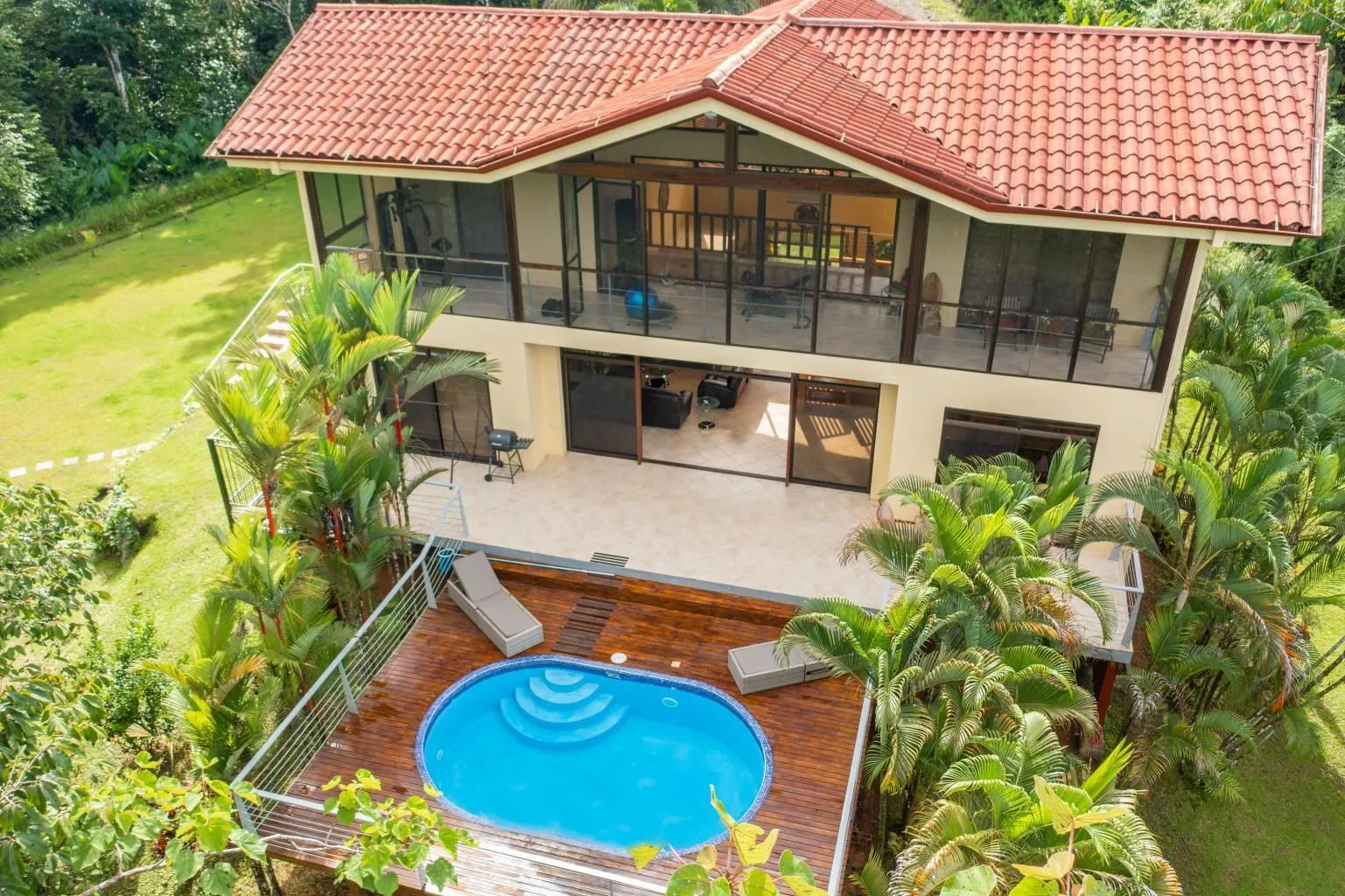 CR Tropical (Costa Rica) official website imagery
