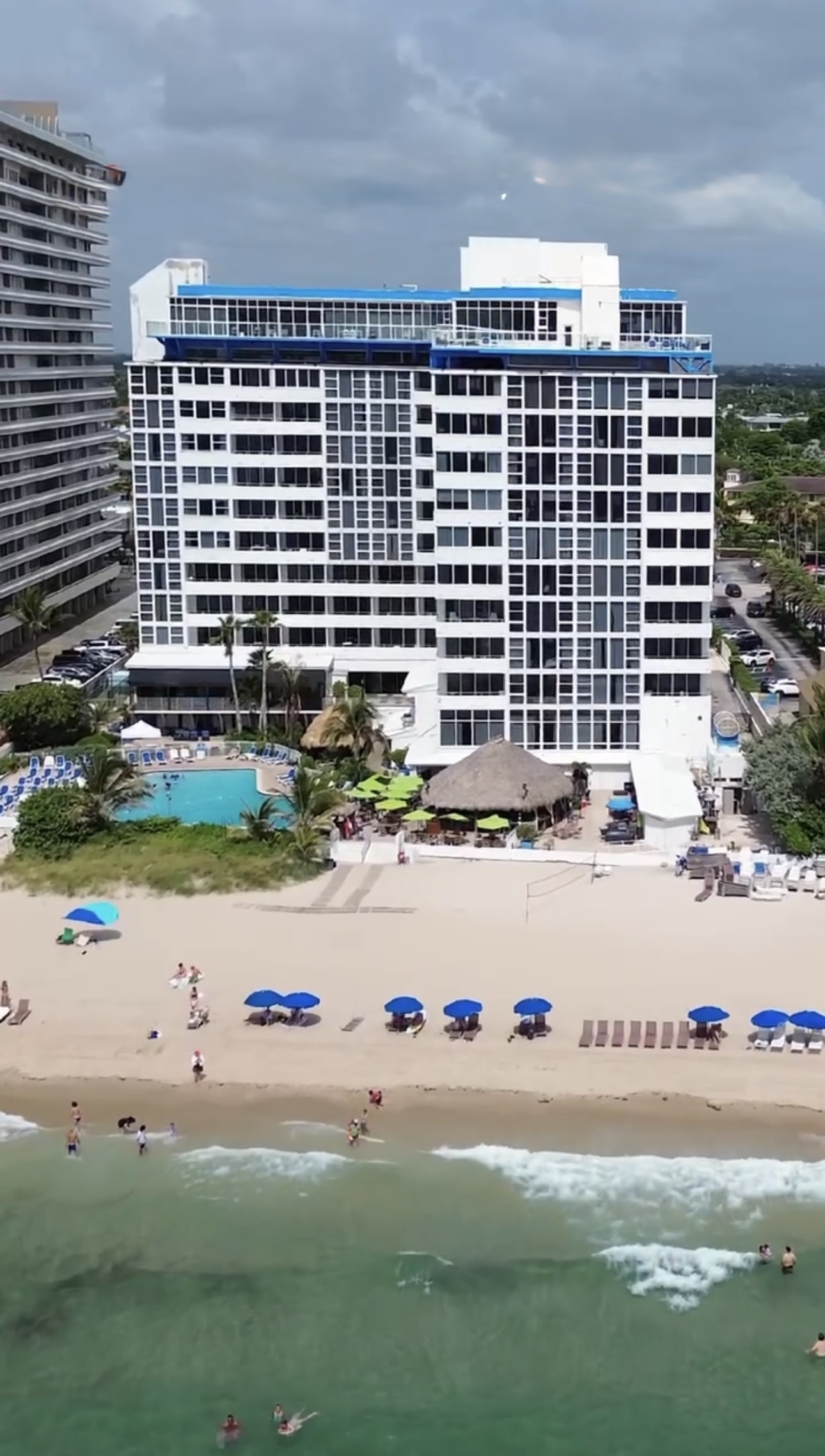 Ocean Manor Resort official website imagery